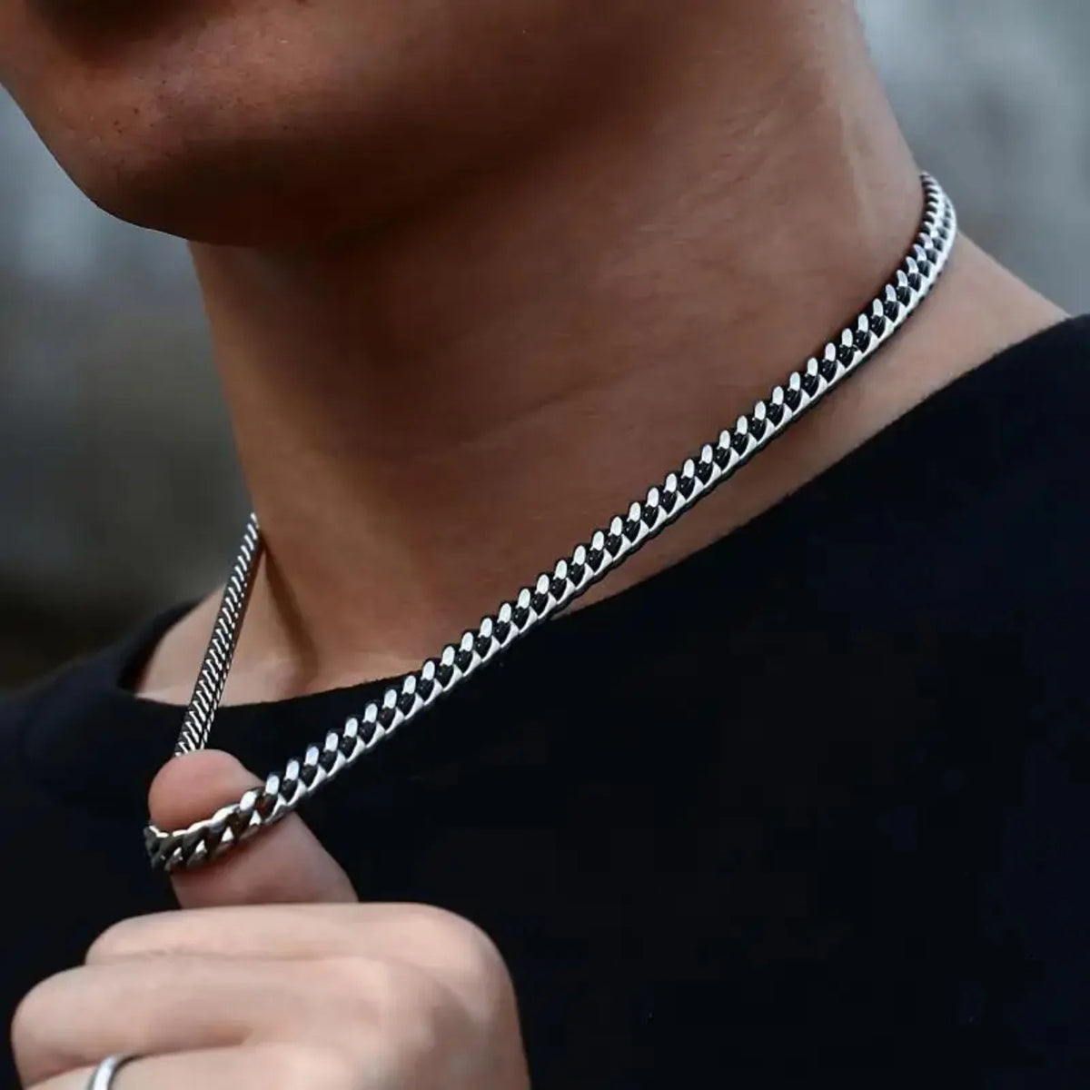 Gift for Husband - Classic High Quality Cuban Chain Necklace